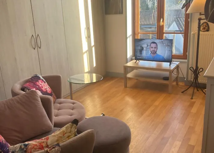 Cocon Beaujolais Bed and breakfast